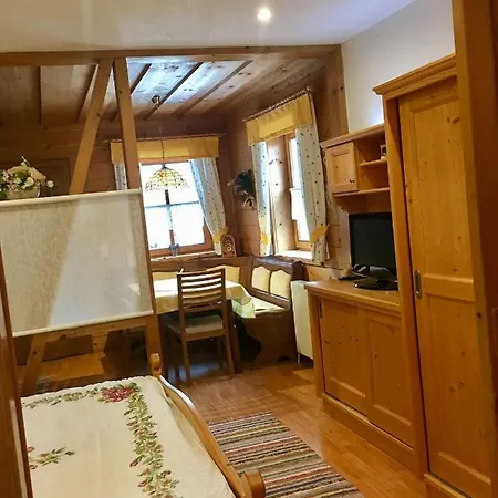 Gnaiger Apartment